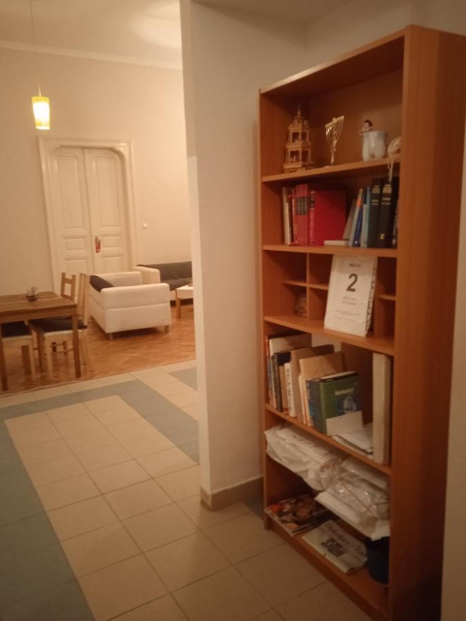 Alternative Hilton In Central Budapest Aparthotel Esterno foto